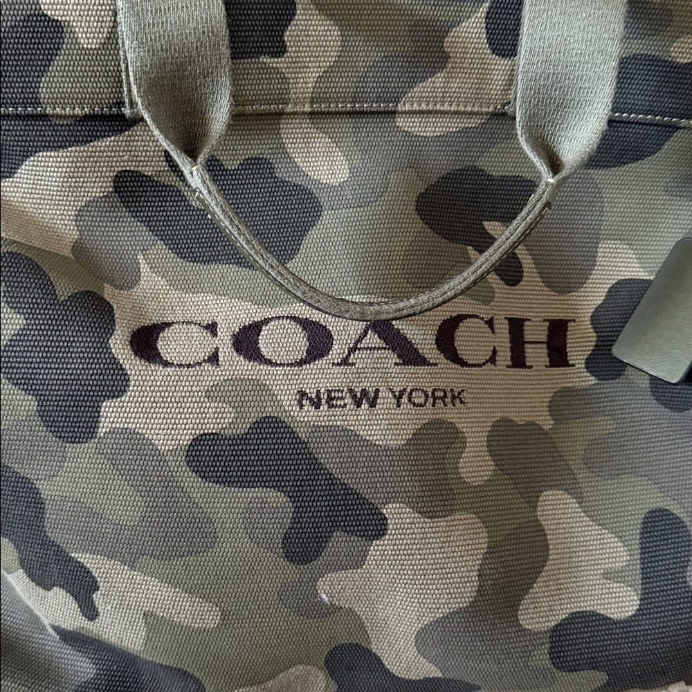 🖤 COACH CAMO PRINT TOTE BAG 38 LIMITED EDITION